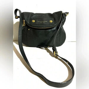 Marc by Marc Jacob’s black leather crossbody handbag